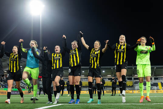 Players of Häcken celebrates