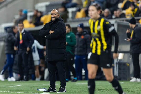 Coach Mak Lind of Häcken