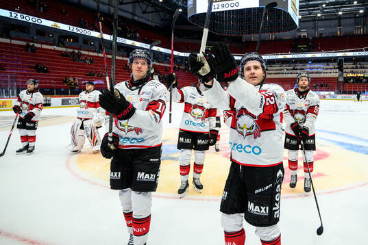 Malmö Redhawks Maximilian Eisenmenger och Janne Kuokkanen
