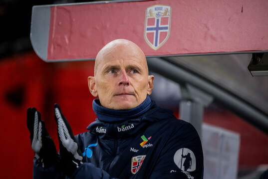 Head coach Ståle Solbakken of Norway