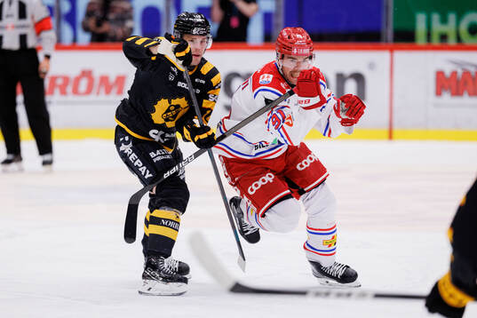 Skellefteås Andreas Johnson och Timrås Magnus Pääjärvi