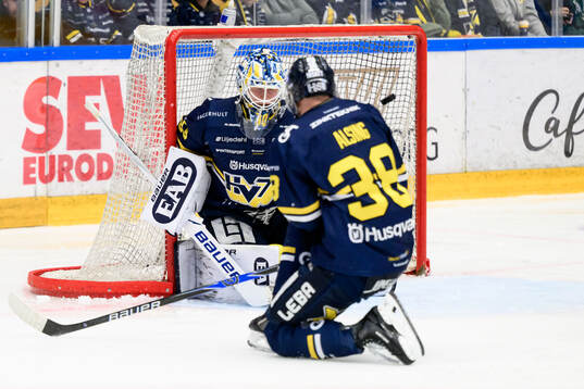 HV71s målvakt Lassi Lehtinen