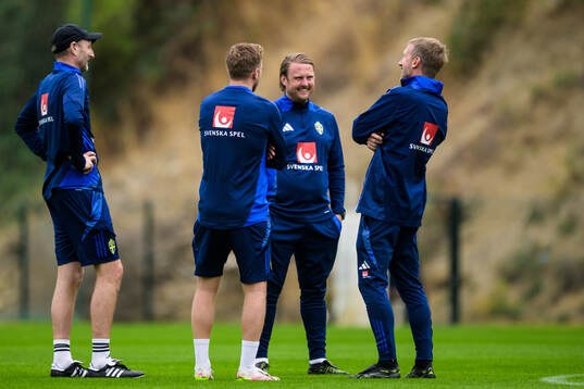 Assistant coach Andreas Georgson, assistant coach Sebastian