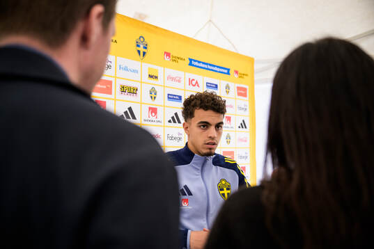 Yasin Ayari of the Swedish national football team talking