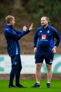 Head coach Graham Potter and video analyst Christoffer