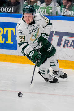 Färjestads Oskar Steen