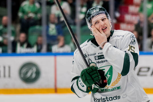 Färjestads Jack Berglund deppar