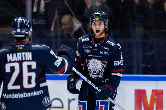 Linköpings Jonathan Myrenberg jublar