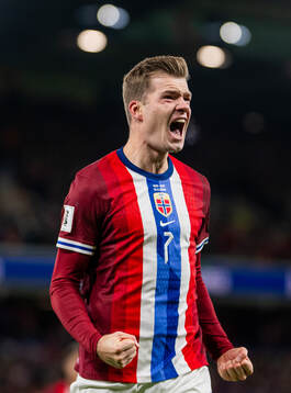 Alexander Sørloth of Norway celebrates