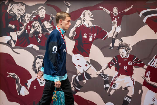 Marcus Holmgren Pedersen of Norway arrives