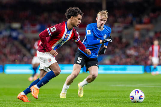 Oscar Bobb of Norway and Rocco Shein of Estonia