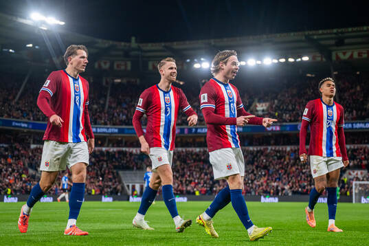 Sander Berge, Kristoffer Ajer, Patrick Berg and Antonio