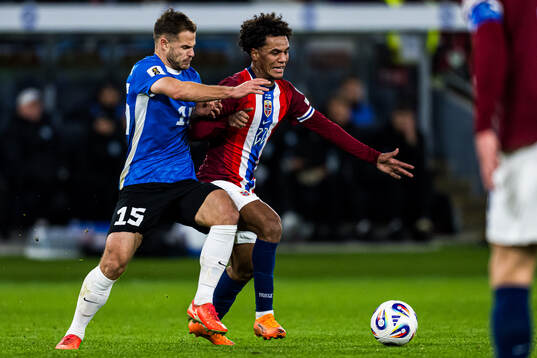 Rauno Sappinen of Estonia and Oscar Bobb of Norway