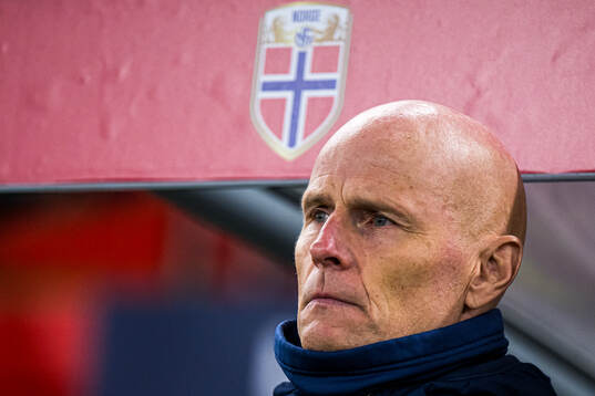 Head coach Ståle Solbakken of Norway