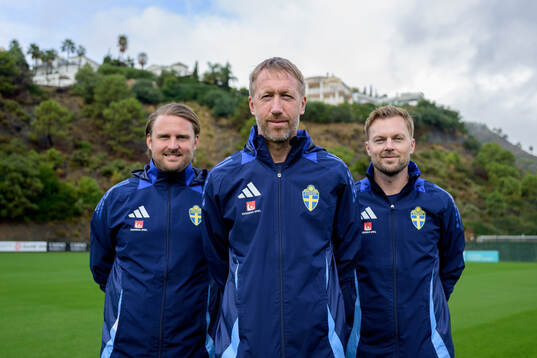 Head coach Graham Potter with the assistant coaches Björn