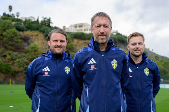 Head coach Graham Potter with the assistant coaches Björn