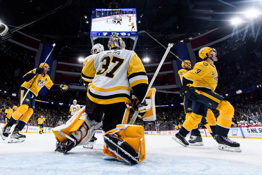 Bläddra bland fler bilder av Ice Hockey, NHL Global Series, Pittsburgh Penguins - Nashville Predators