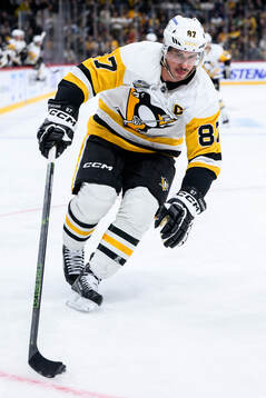 zp87<<u<during the NHL Global Series game between
