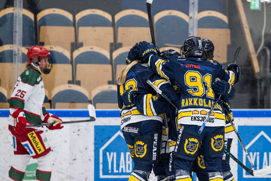 Modos Maja Grundström deppar och HV71s Thea Jørgensen