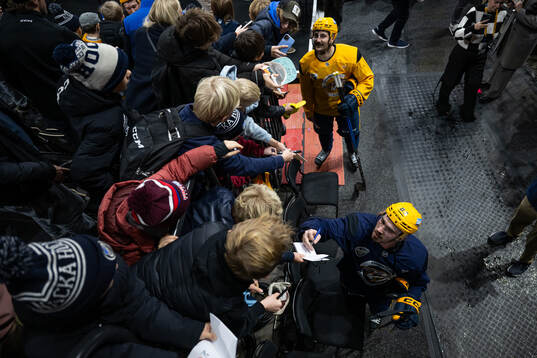 Bläddra bland fler bilder av Ice Hockey, NHL Global Series, Nashville Predators, Morning Skate 