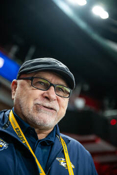 General Manager Barry Trotz at a practice session with