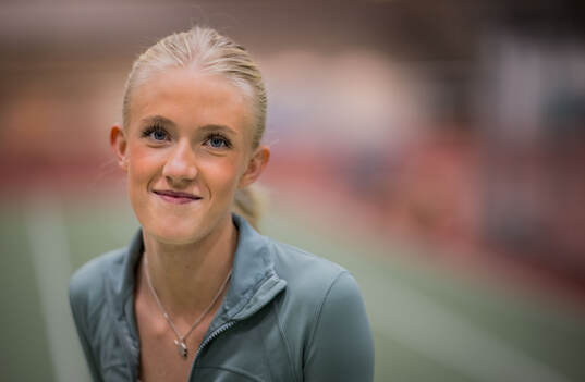 Friidrottande Ebba Elm