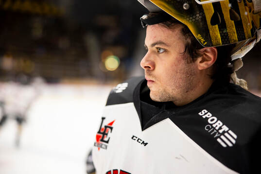 Skellefteås målvakt Strauss Mann