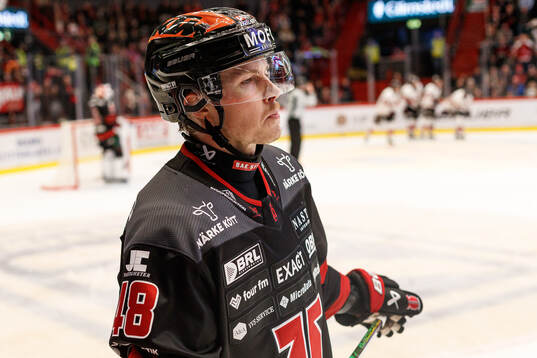 Örebros Juuso Vainio deppar