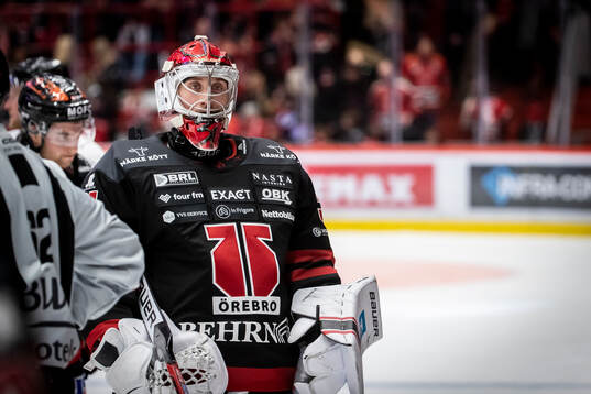 Örebros målvakt Jonas Arntzen deppar