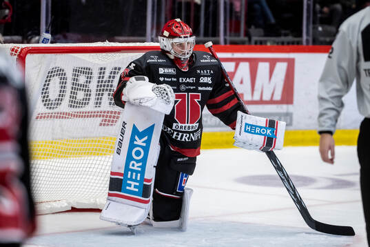 Örebros målvakt Jonas Arntzen deppar