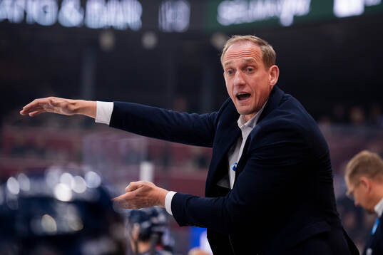 Linköpings huvudtränare Mikael Håkanson ishockeymatchen