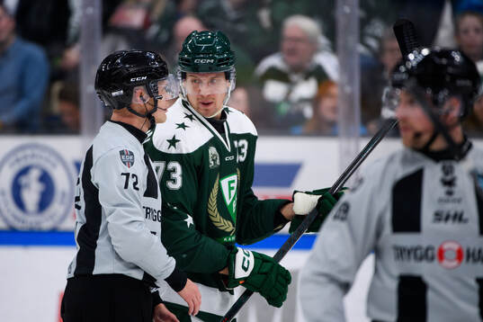 Färjestads Adam Ollas Mattsson