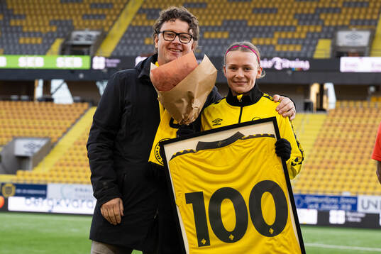 Elfsborgs Leann Nyström hyllas för 100 matcher i