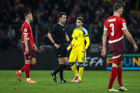 Yasin Ayari of Sweden reacts
