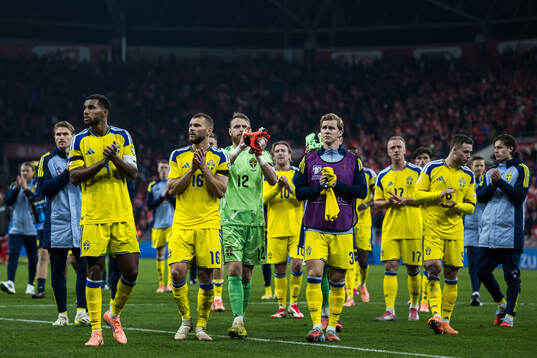 Isak Hien , Jesper Karlström , goalkeeper Viktor Johansson
