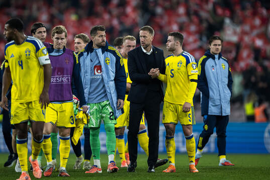 Head coach Graham Potter and Gabriel Gudmundsson of Sweden