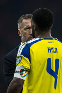 Head coach Graham Potter and Isak Hien of Sweden