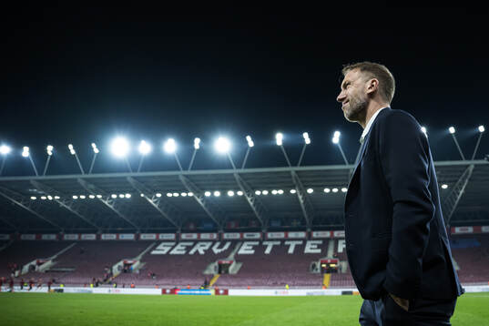 Head coach Graham Potter of Sweden
