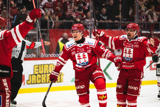 Timrås Anton Wedin jublar