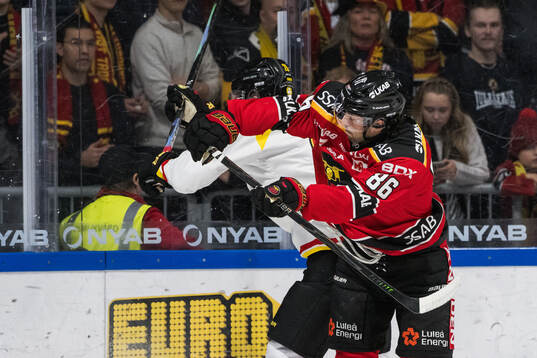 Brynäs Johannes Kinnvall och Luleås Mathias Bromé