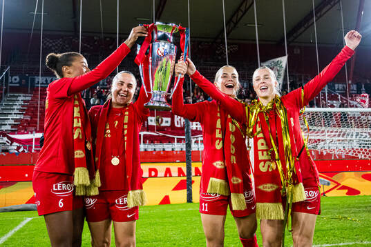 Heidi Elisabeth Ellingsen, Johanna Anna Maria Renmark and