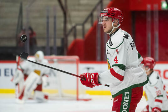 Moras Martin Fransson innan ishockeymatchen i