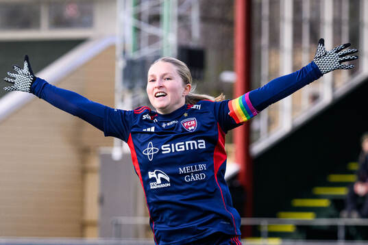 Rosengårds Hanna Andersson jublar
