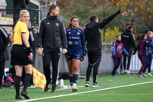 Rosengårds Jo-Anne Agbor Tataw Cronquist
