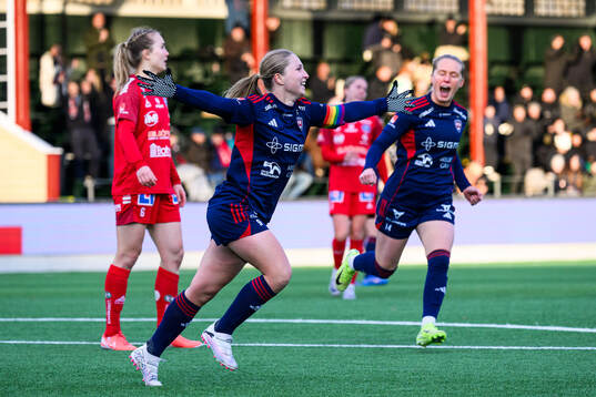 Rosengårds Hanna Andersson jublar