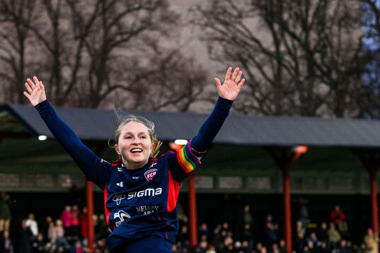 Rosengårds Hanna Andersson jublar