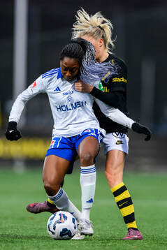 IFK Norrköpings Maya Aliyah Antoine och AIKs Olivia