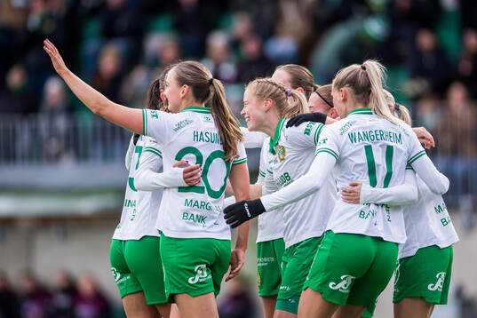 Hammarbys Julie Blakstad jublar