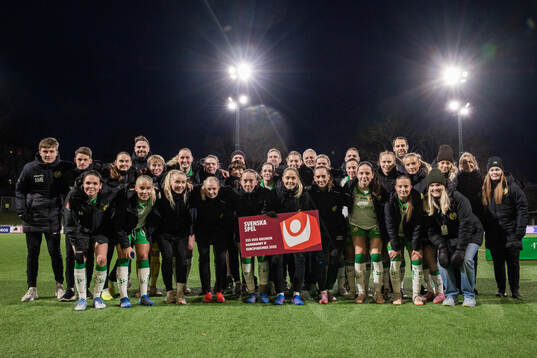 Bläddra bland fler bilder av Fotboll, Damallsvenskan, Hammarby - Brommapojkarna