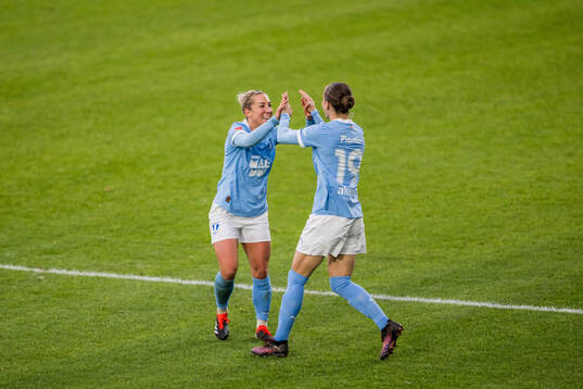 Malmö FFs Mia Persson och Anna Plantin